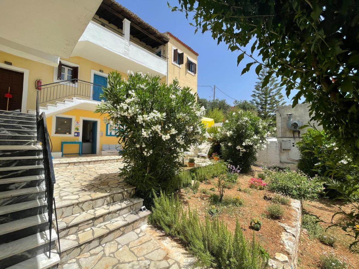 Sunflower Apartments & Studios Kassiopi Dış mekan fotoğraf