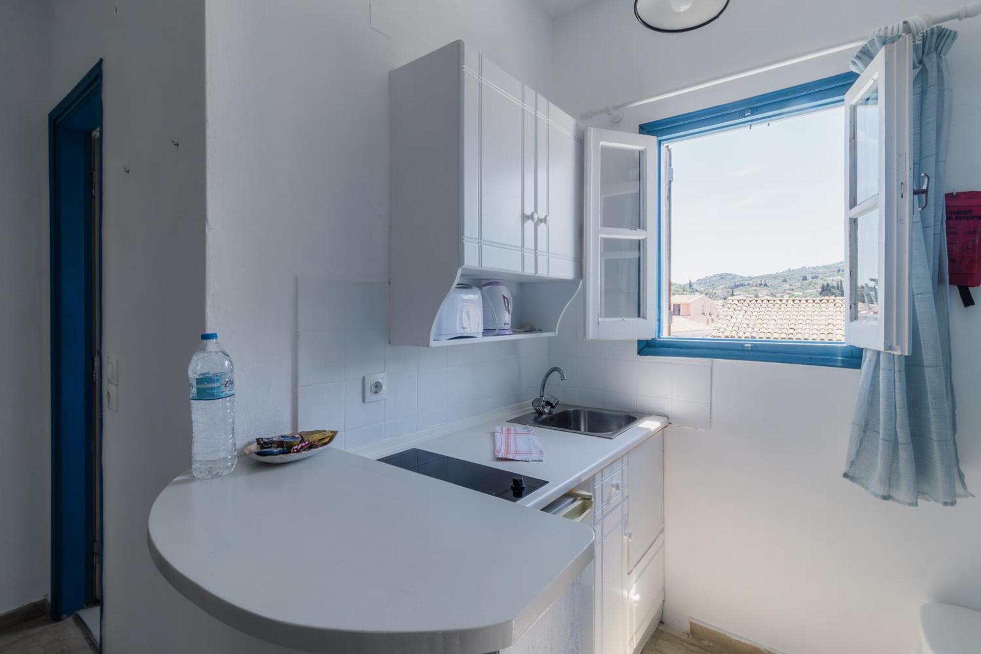 Sunflower Apartments & Studios Kassiopi Dış mekan fotoğraf