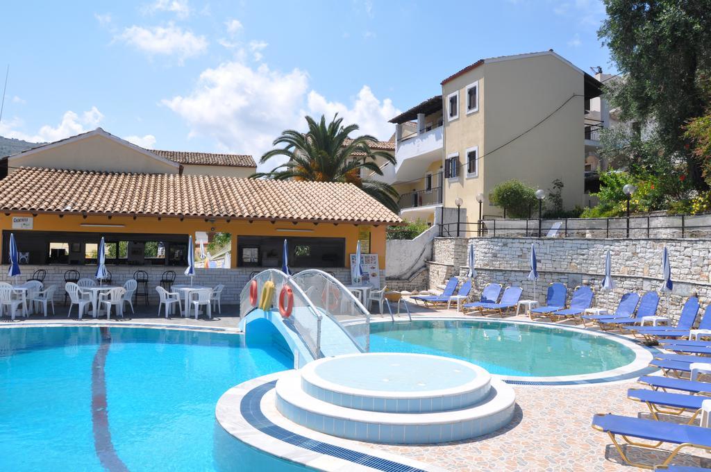 Sunflower Apartments & Studios Kassiopi Dış mekan fotoğraf